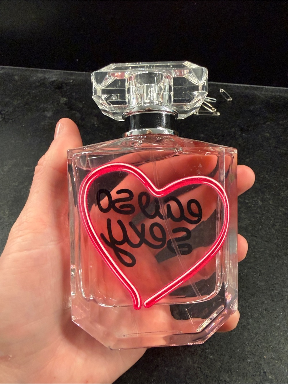 Victoria's Secret Pink 'Tease So Sexy' Perfume Bottle 3.4 FL OZ - Picture 2 of 3